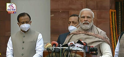 அனைத்து பிரச்னைகளையும் விவாதிக்க தயார்: மோடி