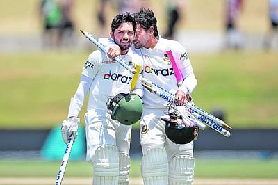 நியூஸிலாந்தை வீழ்த்தியது வங்கதேசம்