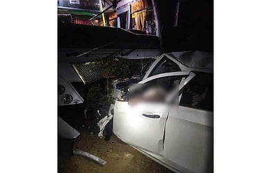 காஞ்சிபுரத்தில் கார் - வேன் நேருக்கு நேர் மோதல்: 3 பேர் பலி