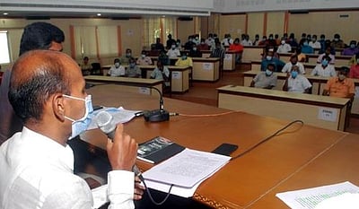 கரோனா கட்டுப்பாடுகள்: வியாபாரிகள் ஒத்துழைக்க வேண்டுகோள்