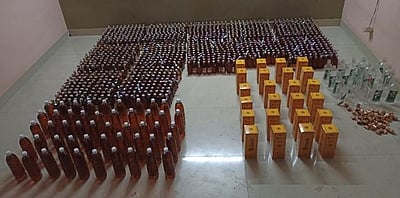 1,274 போலி மதுபான பாட்டில்கள் பறிமுதல்: 3 போ் கைது