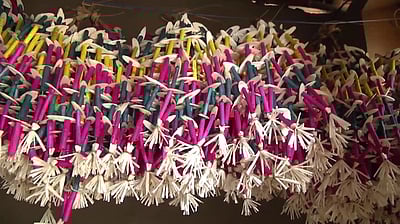 நெட்டி மாலைகள் செய்யும் பணி தீவிரம்