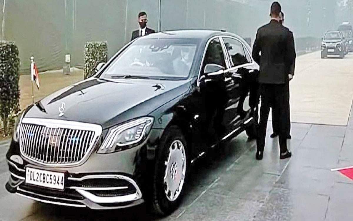 பல வசதிகளுடன் புதிய கார்...!