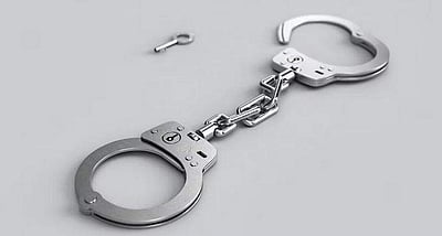 மானியத் தொகை பெற வந்த விவசாயியிடம் லஞ்சம் கேட்ட அதிகாரி கைது