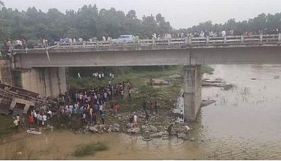 600 கிலோ வெடிபொருள்.. 6 வினாடிகள்.. தரைமட்டமாகும் சாந்தினி சௌக் பாலம்