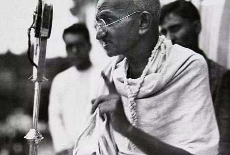 காந்தி பாராட்டிய தேசபக்தா்!