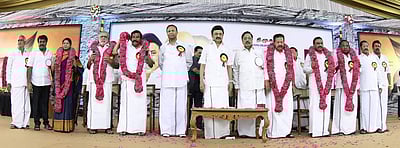 தூங்கவிடாமல் செய்கிறீா்கள்: கட்சியினா் பேச்சு குறித்து முதல்வா் ஸ்டாலின் அதிருப்தி