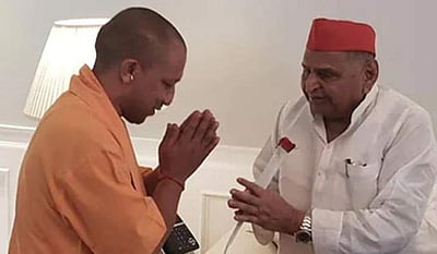 அகிலேஷ் யாதவுக்கு தொலைபேசியில் இரங்கல் தெரிவித்த யோகி