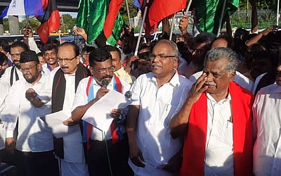 தமிழகத்தில் சமூக நல்லிணக்க மனித சங்கிலிப் போராட்டம்  - புகைப்படங்கள்