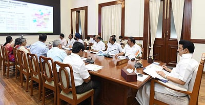 சென்னை விரிவாக்கப்படுகிறதா? முதல்வர் தலைமையில் ஆய்வுக் கூட்டம்!