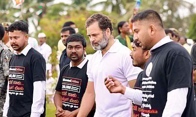 வேலையில்லா இளைஞர்கள் 2,000 பேரை சந்திக்கிறார் ராகுல் காந்தி!