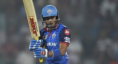 சையத் முஷ்டாக் அலி: 61 பந்துகளில் 134 ரன்கள் எடுத்த பிருத்வி ஷா!