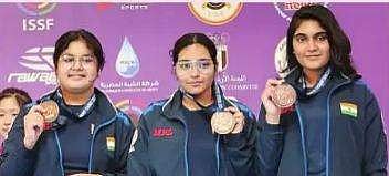 உலக துப்பாக்கி சுடுதல்: இந்திய அணிக்கு வெண்கலம்