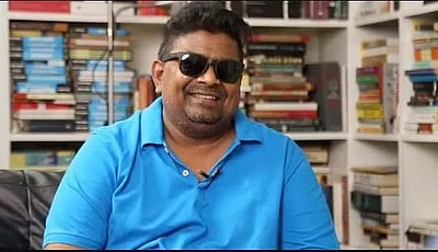 இளையராஜா பாடலை பாடி அசத்திய மிஷ்கின்! (விடியோ)