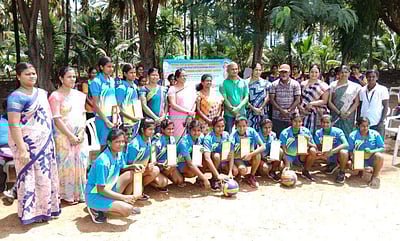 கைப்பந்து போட்டி: கம்பம் ஆதிசஞ்சனகிரி மகளிர் கல்லூரி வெற்றி