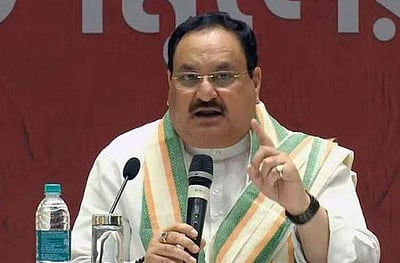 தில்லி பாஜக முக்கியக் குழு நட்டாவுடன் சந்திப்பு! 