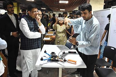 தமிழகத்தில் குடும்ப ஆட்சியை அகற்ற வேண்டும்: பியூஷ் கோயல்