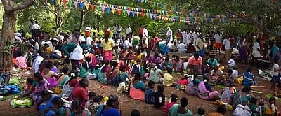 மழை பெய்ய வேண்டி மதுரையில் அசைவ உணவு படையல் திருவிழா