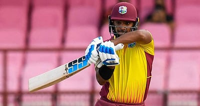 நெருக்கடி தந்த ஜிம்பாப்வே: தடுமாற்றத்துடன் 153 ரன்கள் எடுத்த மே.இ. தீவுகள் அணி!