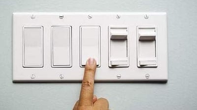 மின்சாதனங்களில் எச்சரிக்கை தேவை