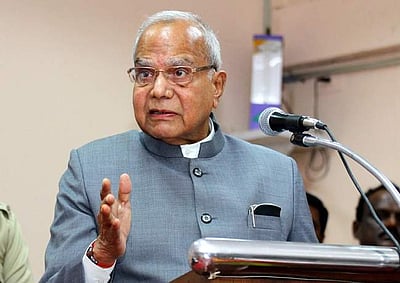 தமிழகத்தில் துணைவேந்தர் பதவி ரூ. 50 கோடிக்கு விற்பனை! முன்னாள் ஆளுநர் அதிர்ச்சித் தகவல்!!