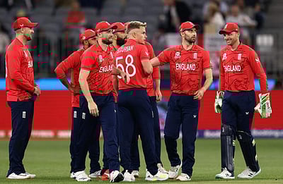டி20 உலக கோப்பை: ஆப்கனை வீழ்த்தியது இங்கிலாந்து