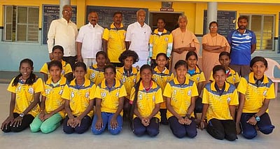 தேசிய கோ-கோ போட்டி: ஒசூரிலிருந்து புறப்பட்ட தமிழக அணிக்கு பாராட்டு