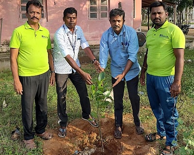 போடி அருகே மரக்கன்றுகள் நடும் விழா