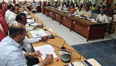 சென்னிமலையை தனி வருவாய் வட்டமாக அறிவிக்க அரசுக்குப் பரிந்துரை: சு.முத்துசாமி