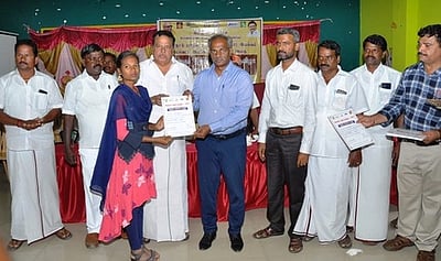 இளைஞா்கள் தொழில் முனைவோராக வேண்டும்: ராணிப்பேட்டை ஆட்சியா்