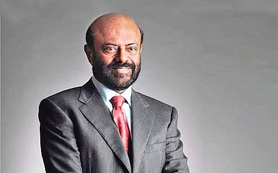 அள்ளிக் கொடுக்கும் கரம்