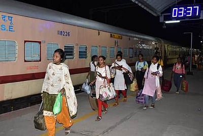 ஆயுத பூஜை: சென்னை -  மதுரை இடையே நாளை(செப். 30) சிறப்பு ரயில்!