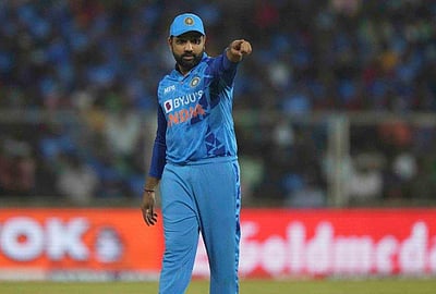 இன்னும் சில இடங்களில் கவனம் தேவை: ரோஹித் சர்மா