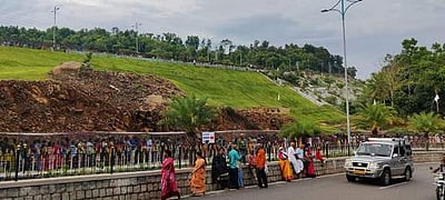 திருமலை: தரிசன வரிசையால் குடும்பத்துடன் வேதனைக்குள்ளாகும் பக்தா்கள்: திருப்பதி தேவஸ்தானம் கண்டுகொள்ளுமா?