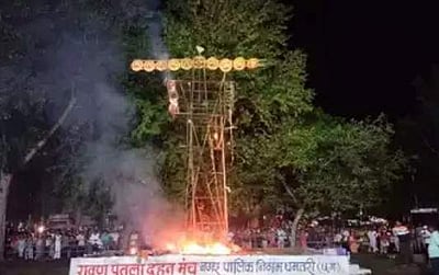 எரிய மறுத்த ’ராவணன்’: நகராட்சி ஊழியர் பணியிடைநீக்கம்