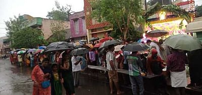 செங்கல்பட்டில் இடிமின்னலுடன் பலத்த மழை; இயல்பு வாழ்க்கை பாதிப்பு