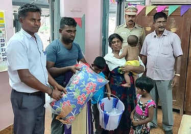 இலங்கையிலிருந்து 3 குழந்தைகள் உள்பட 5 போ் ராமேசுவரம் வருகை