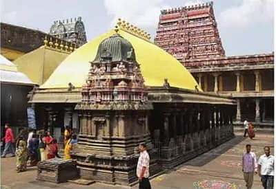 இளம் வயது திருமணங்களா..? தீட்சிதர்களுக்குப் புது நெருக்கடி!