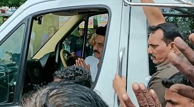 முதல்வர் மு.க.ஸ்டாலினுக்கு கோவையில் உற்சாக வரவேற்பு!