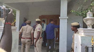 சீர்காழி அருகே அல் பாசித் வீட்டில் என்ஐஏ அதிகாரிகள் சோதனை!