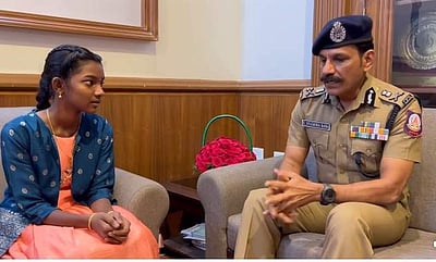 சாலை விழிப்புணர்வு பாடல்:  சிறுமியை தேடிக் கண்டுபிடித்துப் பாராட்டிய சைலேந்திர பாபு