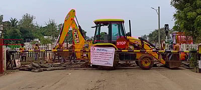 பராமரிப்புப் பணிகளுக்காக பாவூர்சத்திரம் ரயில்வே கேட் மூடல்! வாகன ஓட்டிகள் அவதி