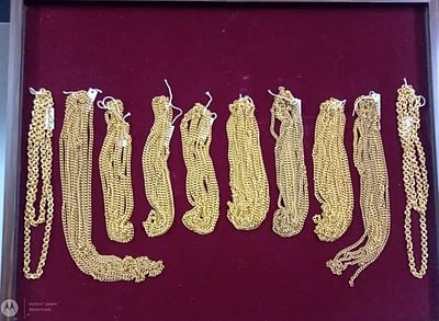 கோவை விமான நிலையத்தில் 7 கிலோ தங்கம் பறிமுதல்