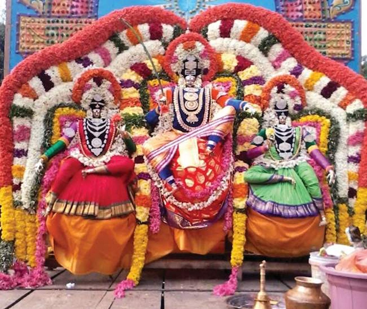 கார்த்திகை மாத நாயகன்