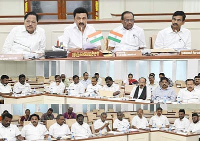 10% இடஒதுக்கீடு: முதல்வர் தலைமையில் அனைத்துக் கட்சிக் கூட்டம் தொடங்கியது!