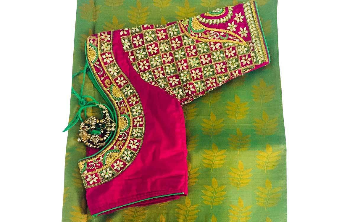 புடவைக்கு மேட்சிங் பிளவுஸ் தேர்வு செய்வது எப்படி?