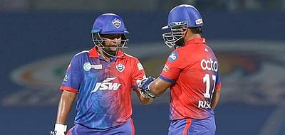 தில்லி கேபிடல்ஸ்: 19 வீரர்கள் தக்கவைப்பு; 4 வீரர்கள் விடுவிப்பு!