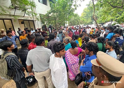 பிரியா மரணம்: பெரியார்நகர் அரசு மருத்துவமனை மருத்துவர்கள் சஸ்பெண்ட்