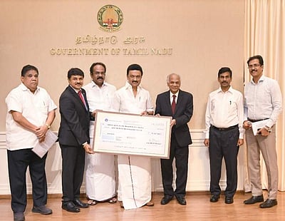 ஹூஸ்டன் பல்கலை.,யில் தமிழ் இருக்கை: நிதி வழங்கினாா் முதல்வா் மு.க.ஸ்டாலின்