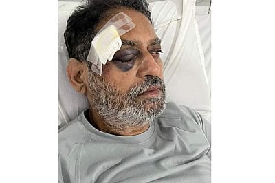 ராகுல் நடைபயணம்: காவலர்கள் தள்ளியதில் முன்னாள் அமைச்சர் காயம்